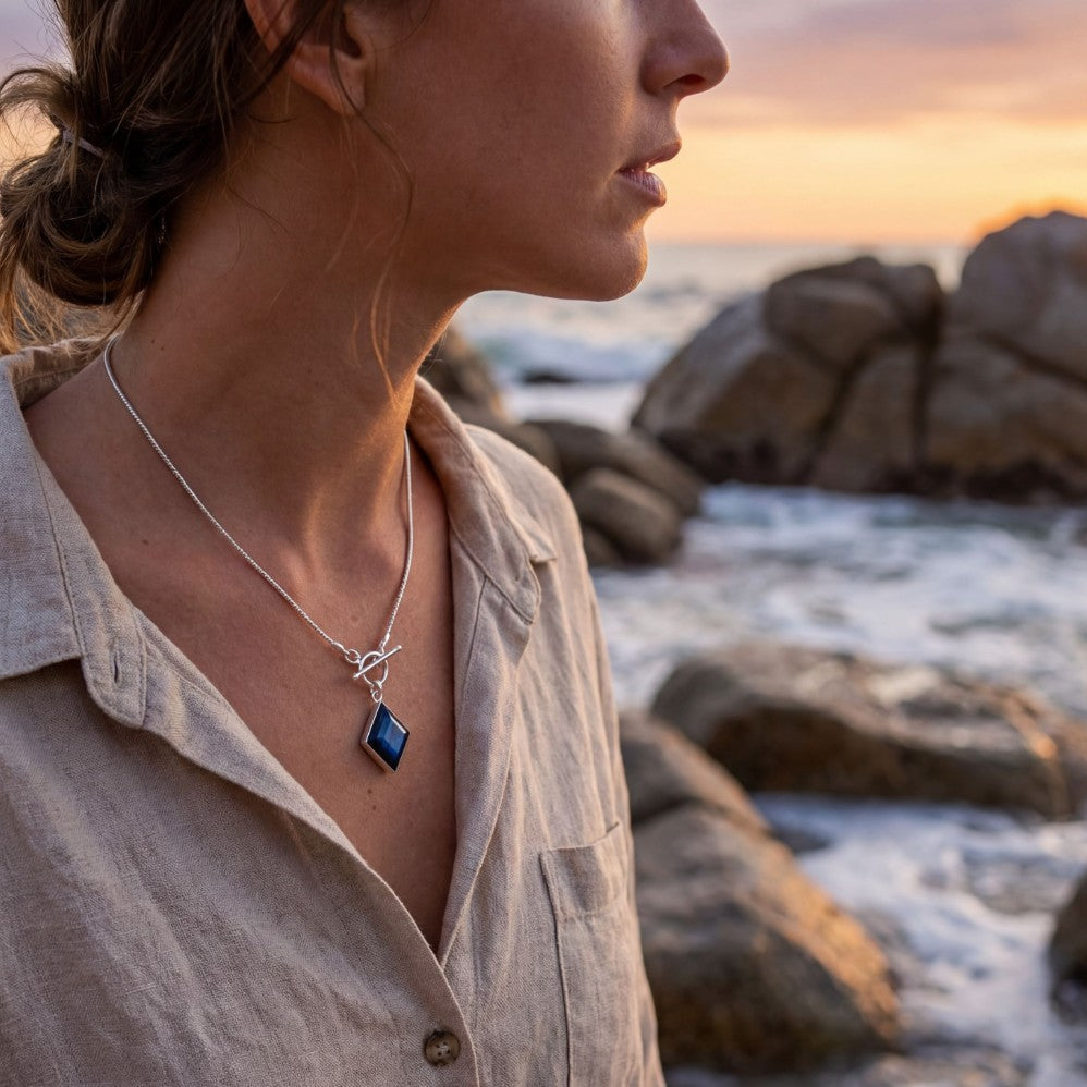 BETH  NECKLACE - Elizabeth Burry Design