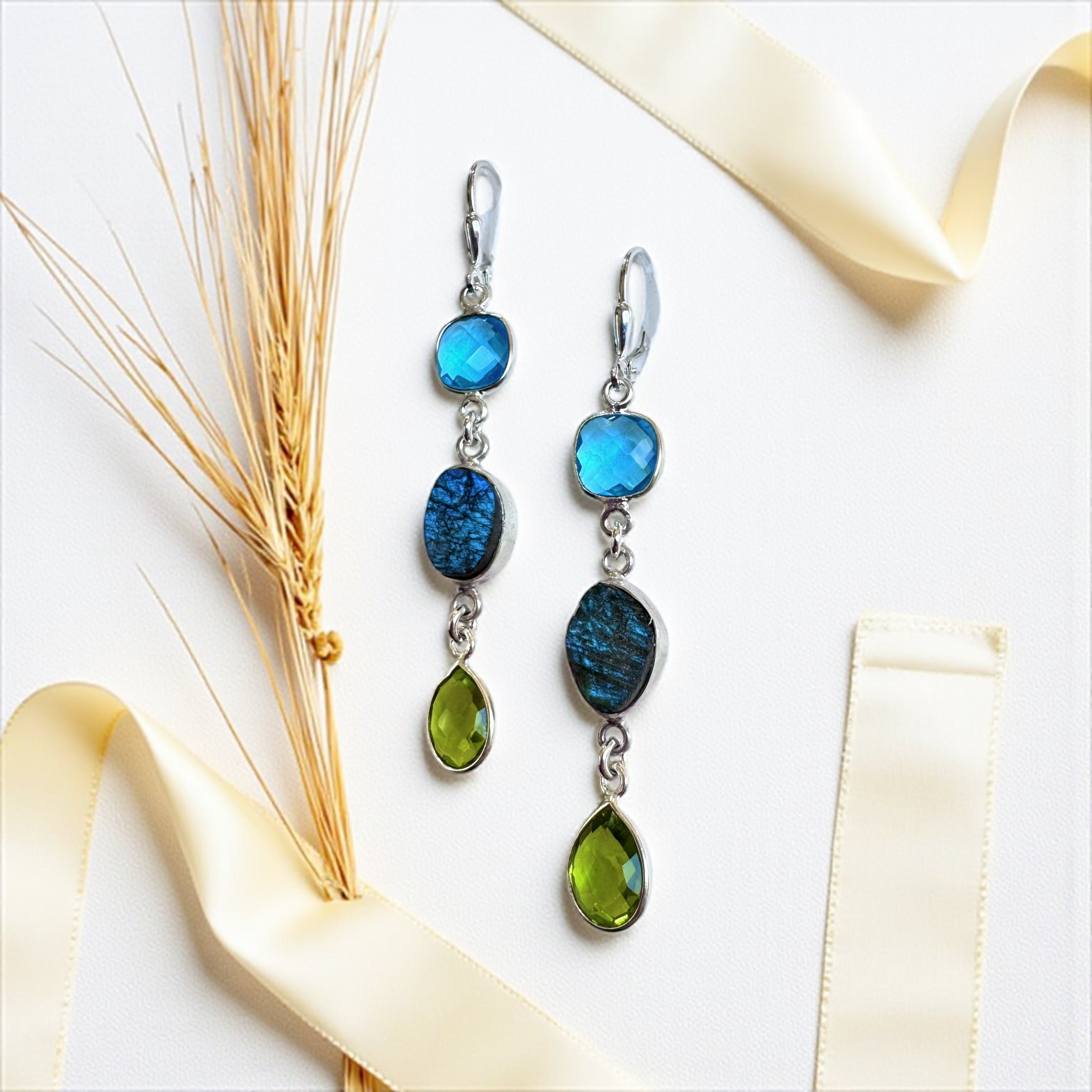 TRIFFIE EARRINGS