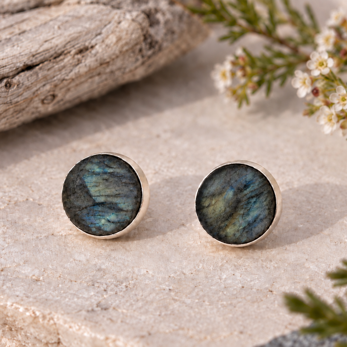 MINDY STUD EARRINGS